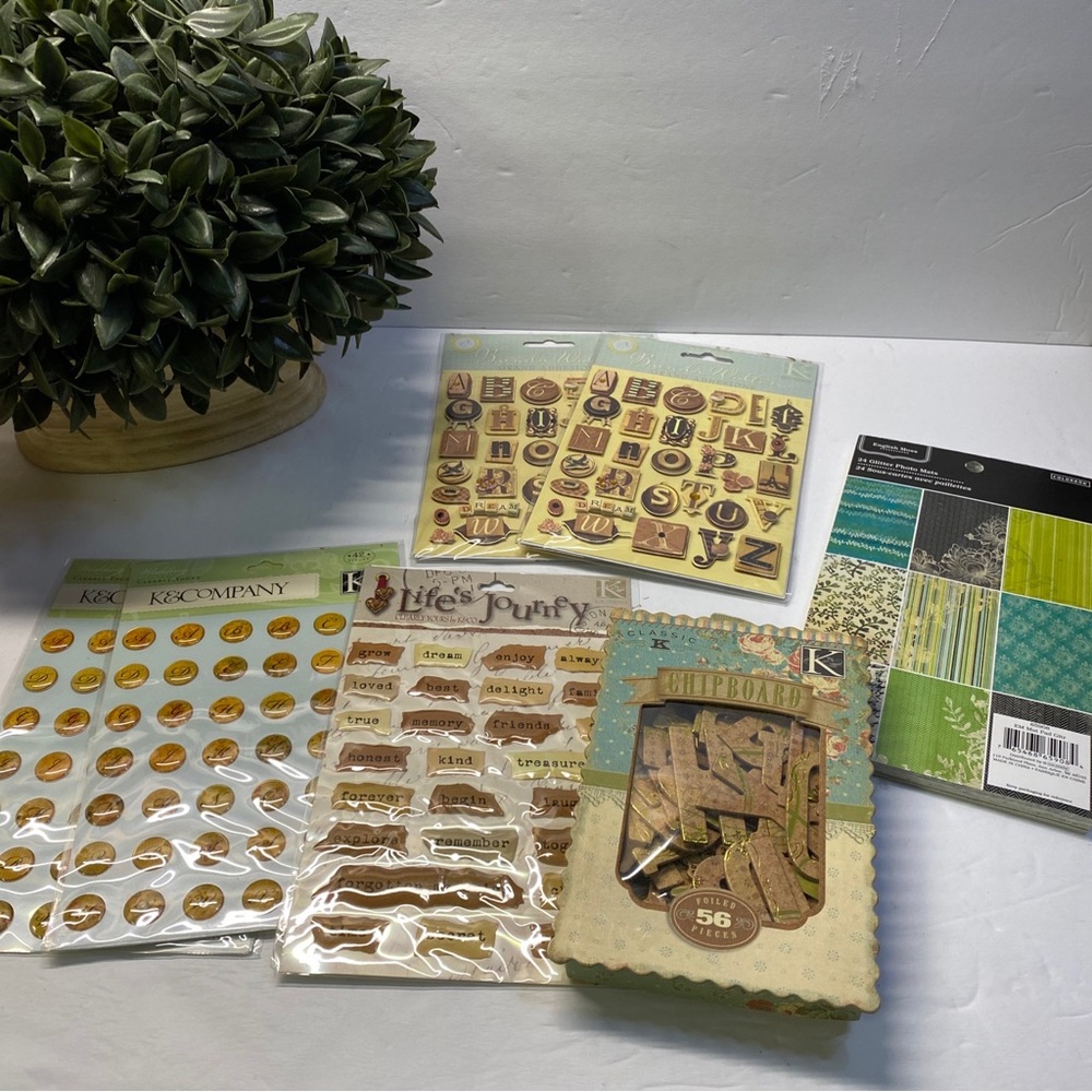 Scrapbooking Supplies 7 Piece Lot